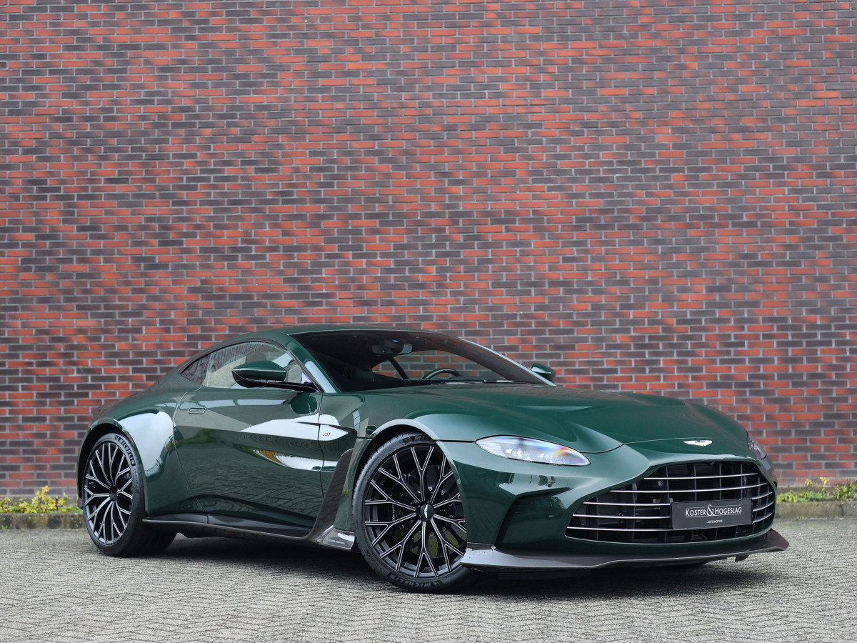 Aston Martin Vantage 5.2 V12