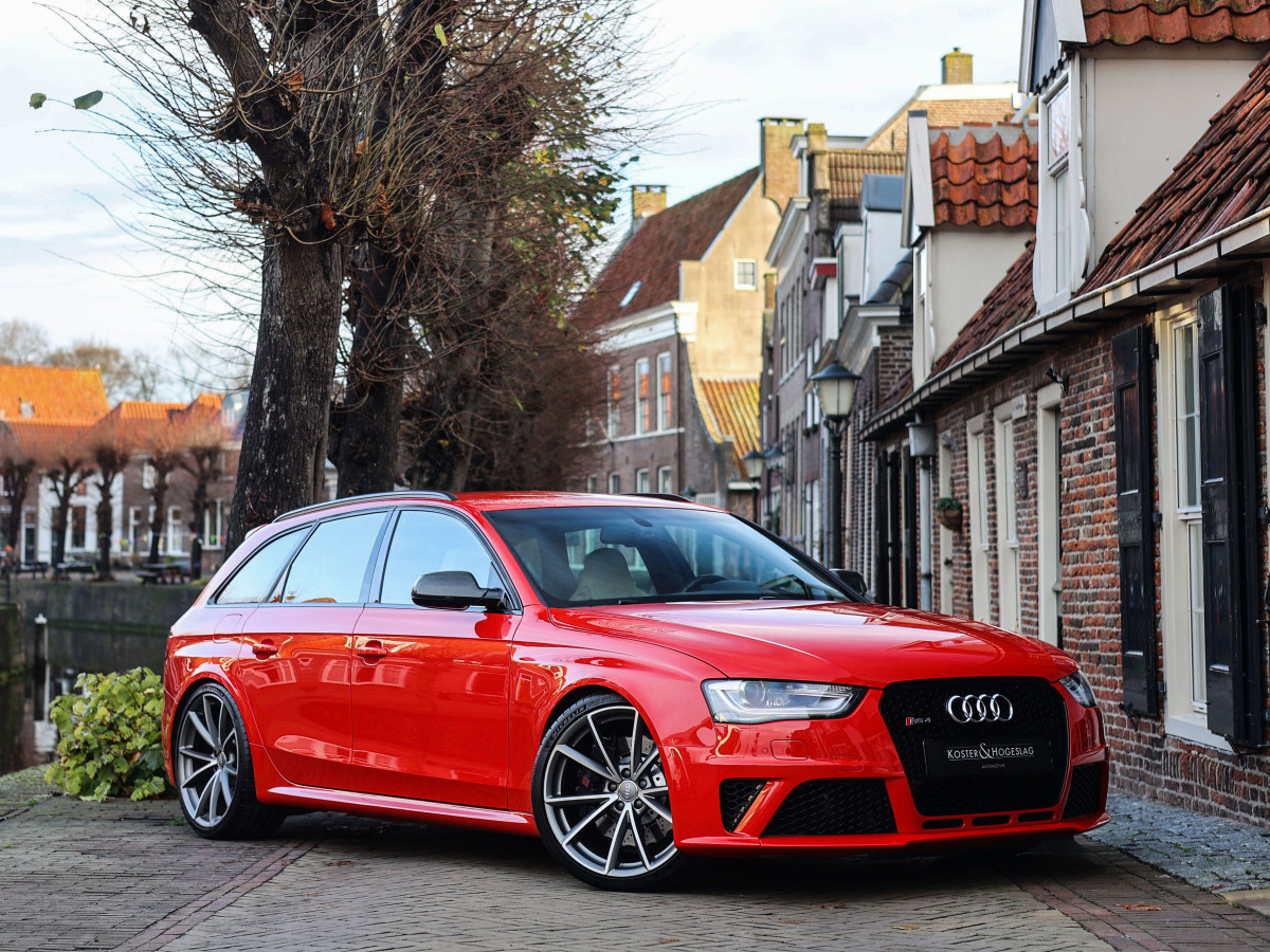 Audi RS4 Avant 4.2 FSI Quattro