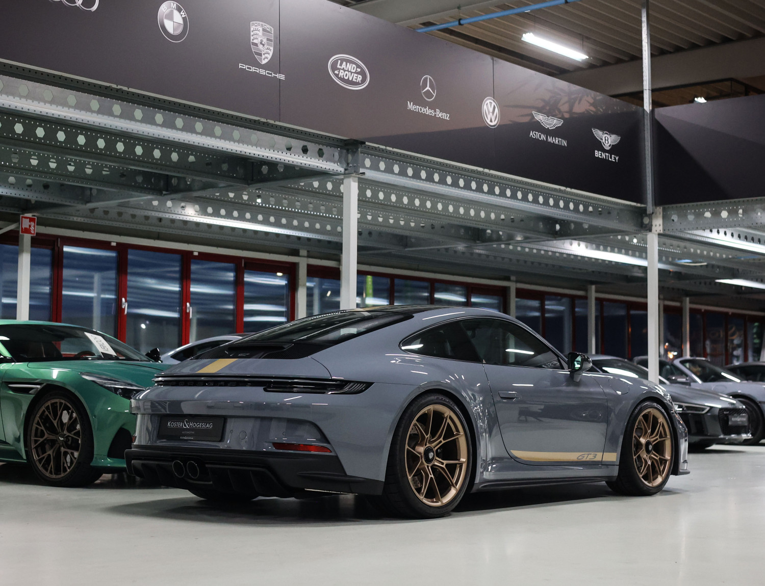 Porsche 911 4.0 GT3 Touring