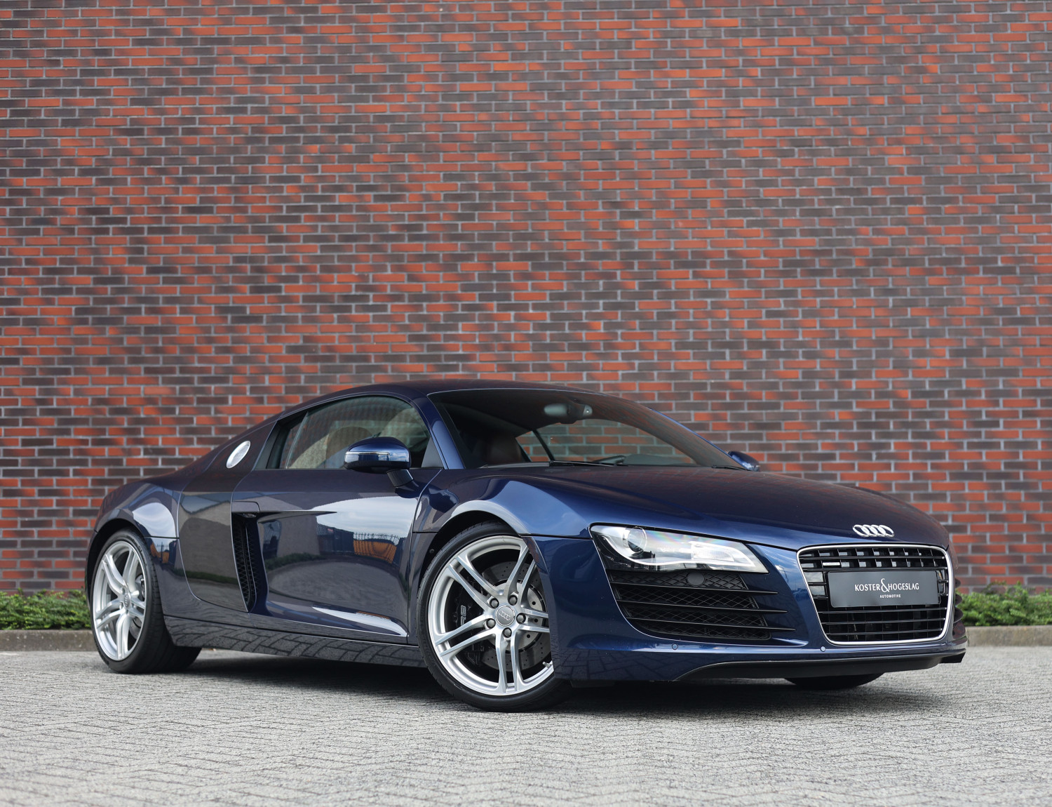 Audi R8 4.2 V8 FSI