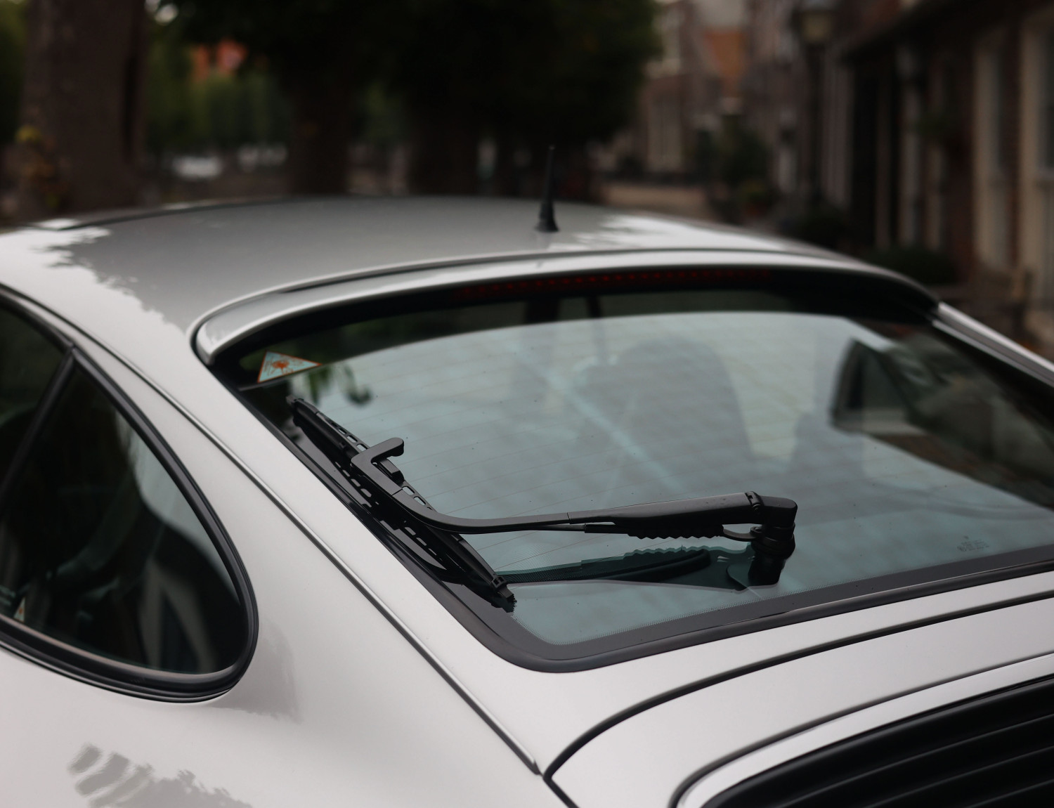 Porsche 911 993 Carrera 4S Plus