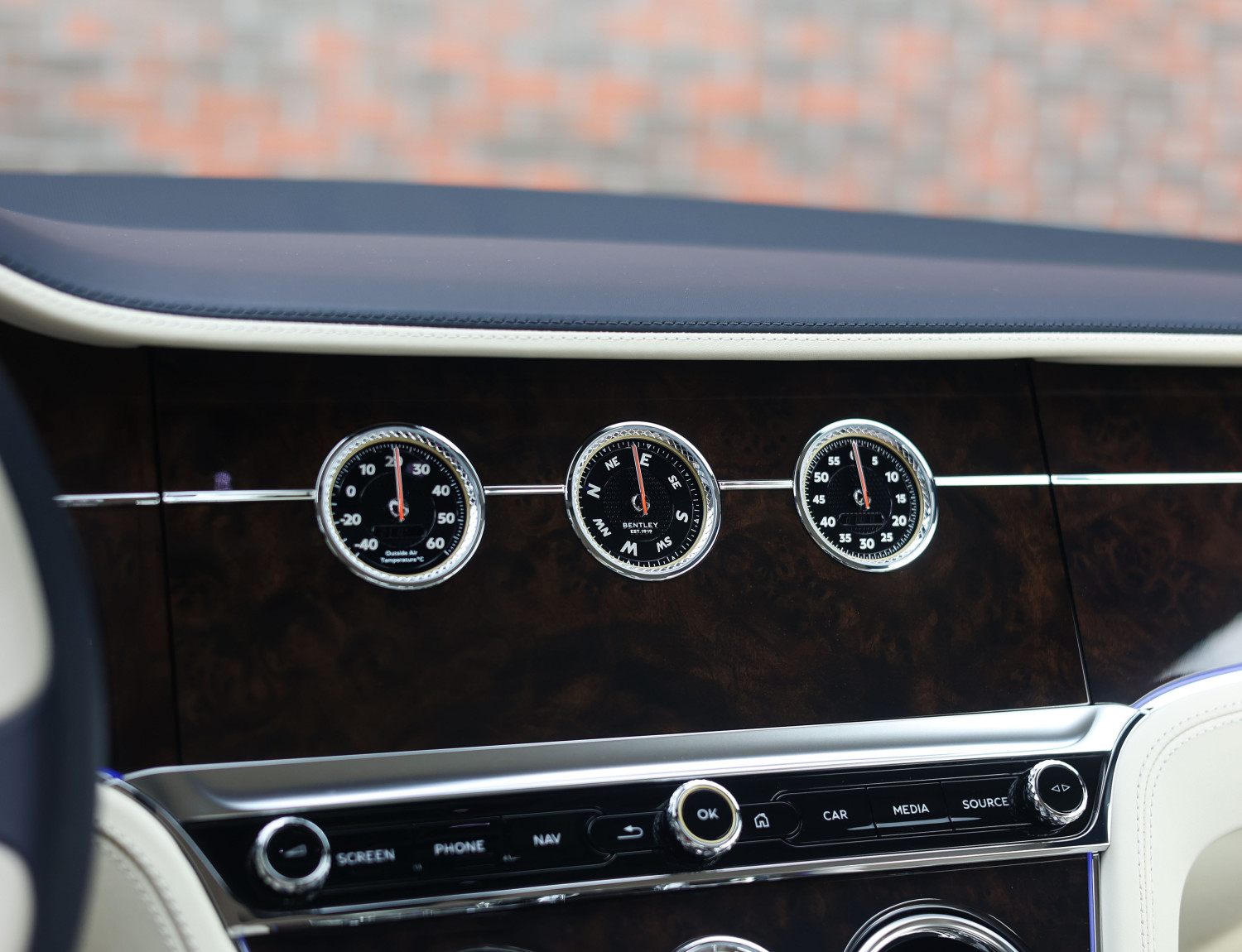 Bentley Continental GT 4.0 V8