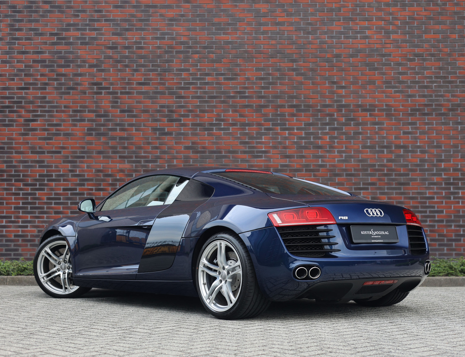 Audi R8 4.2 V8 FSI