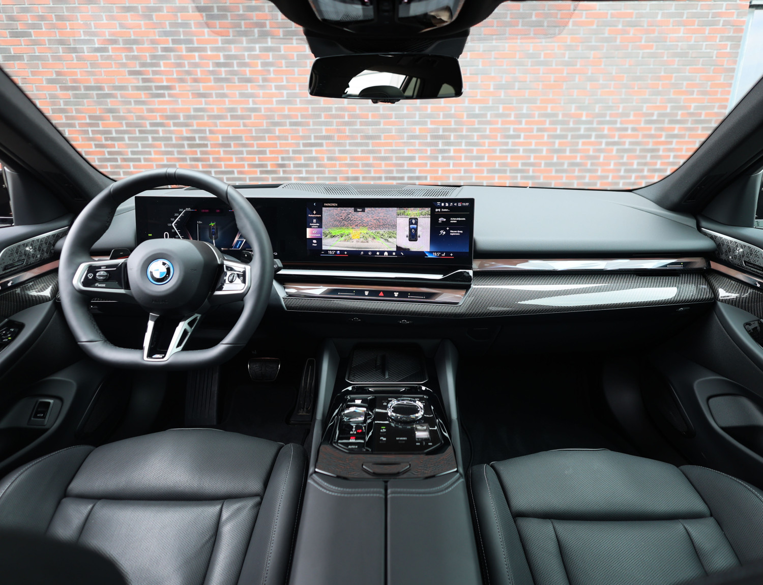 BMW 5 Serie Touring 550e xDrive