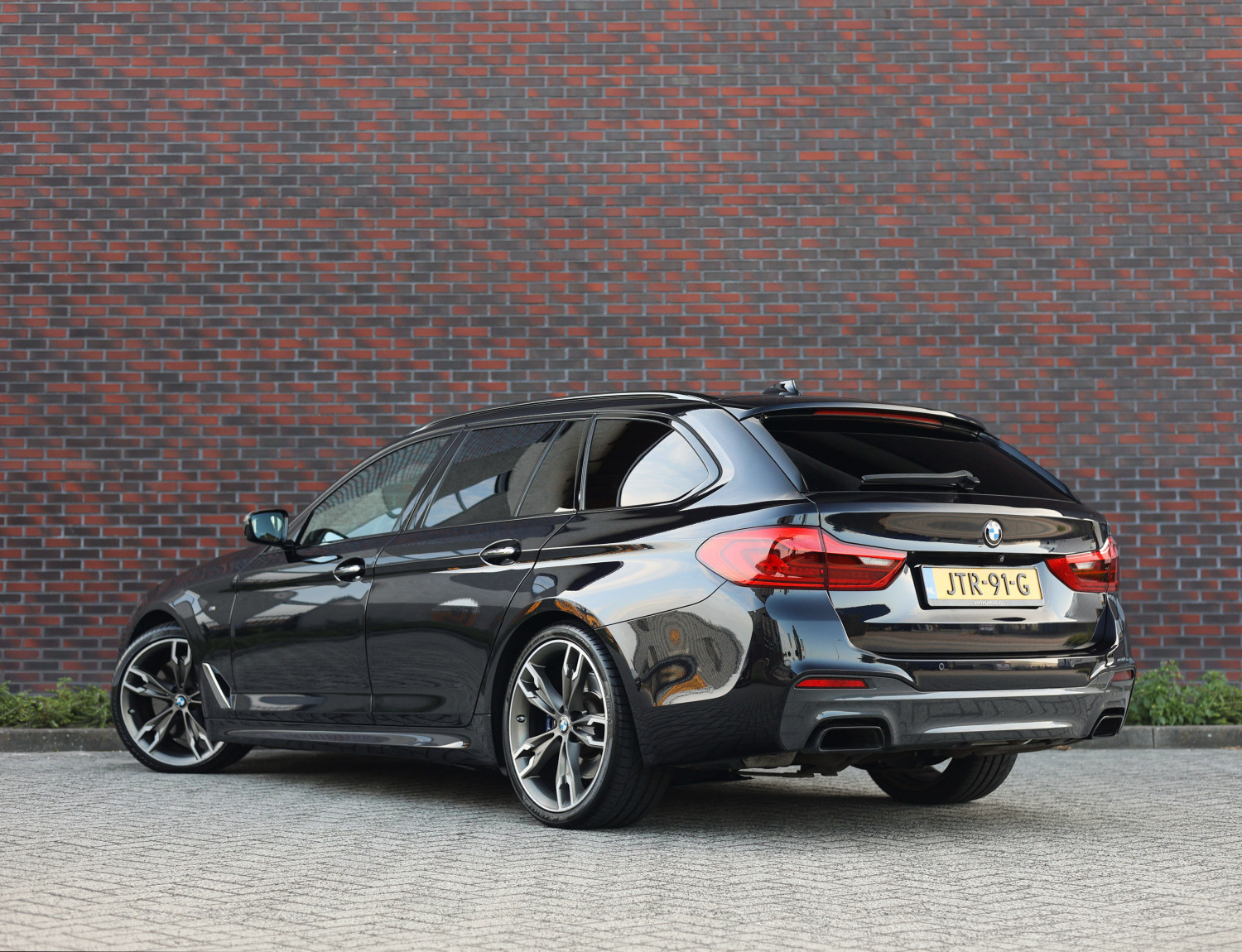 BMW 5 Serie Touring M550d xDrive