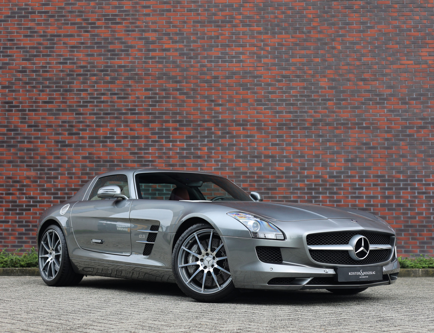 Mercedes-Benz SLS Coupé 6.3 AMG
