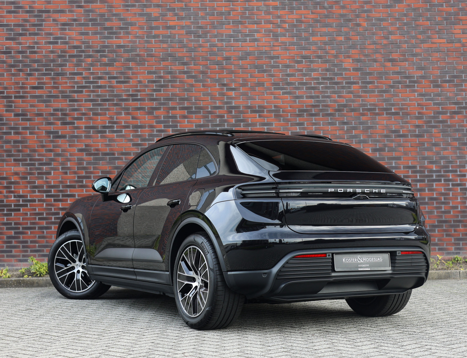 Porsche Macan 4 100 kWh