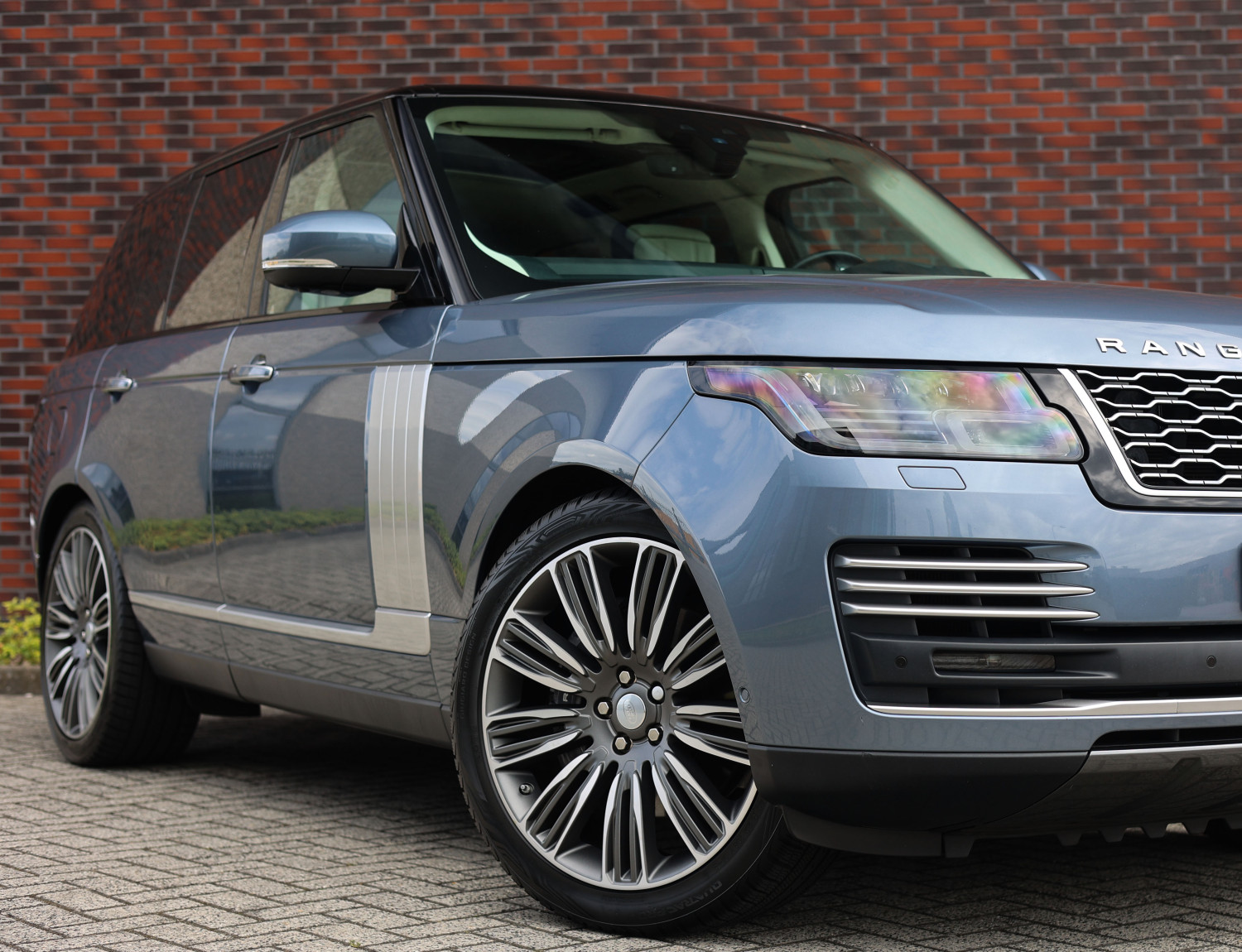 Land Rover Range Rover 2.0 P400e Autobiography
