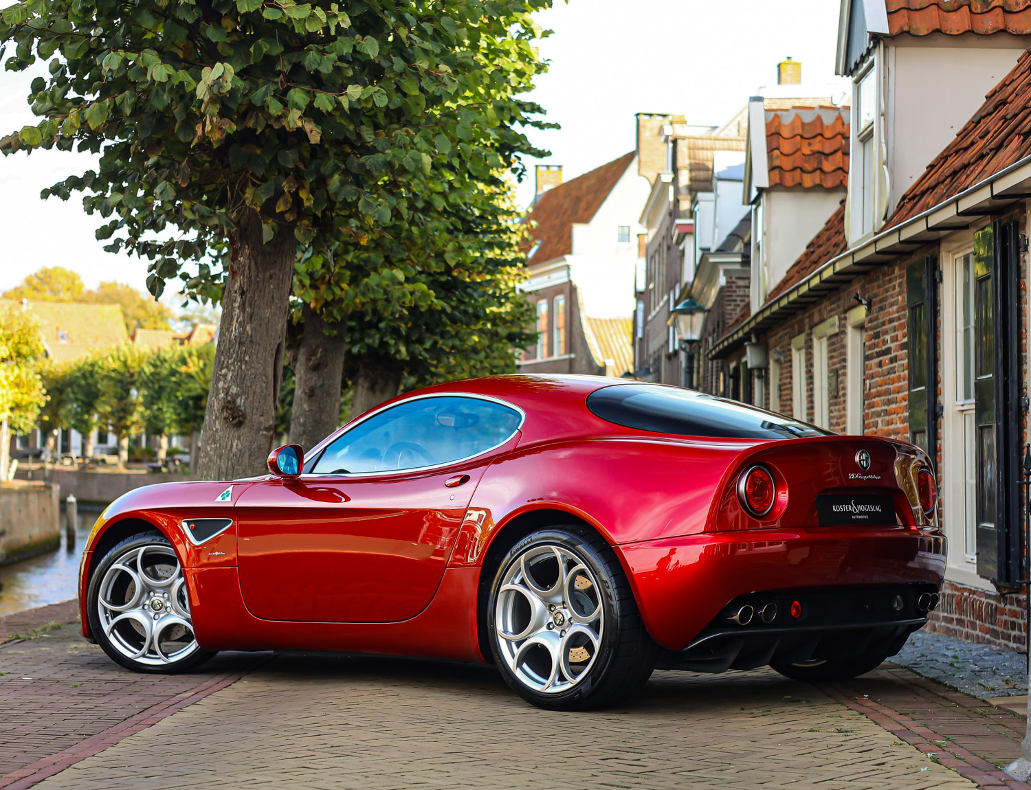 Alfa Romeo 8C Competizione 4.7 V8