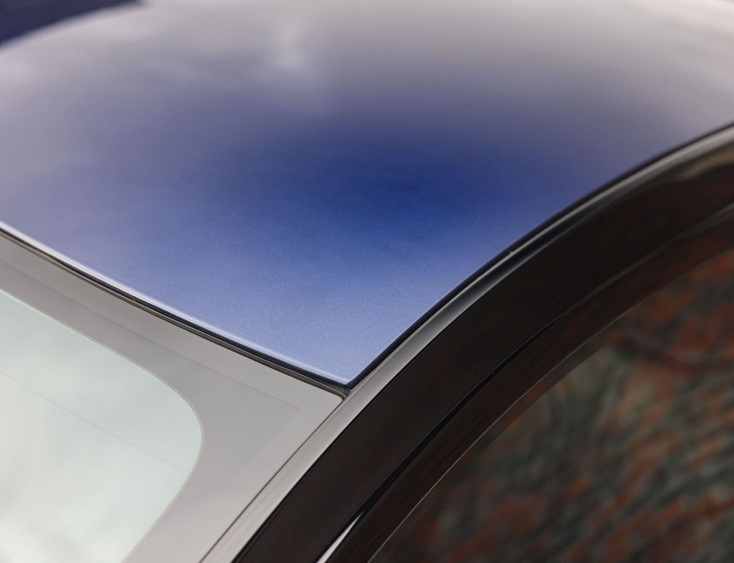 Aston Martin DB11 5.2 V12