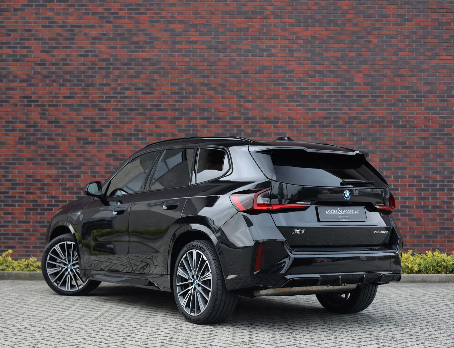 BMW X1 30e xDrive BMW X1 30e xDrive