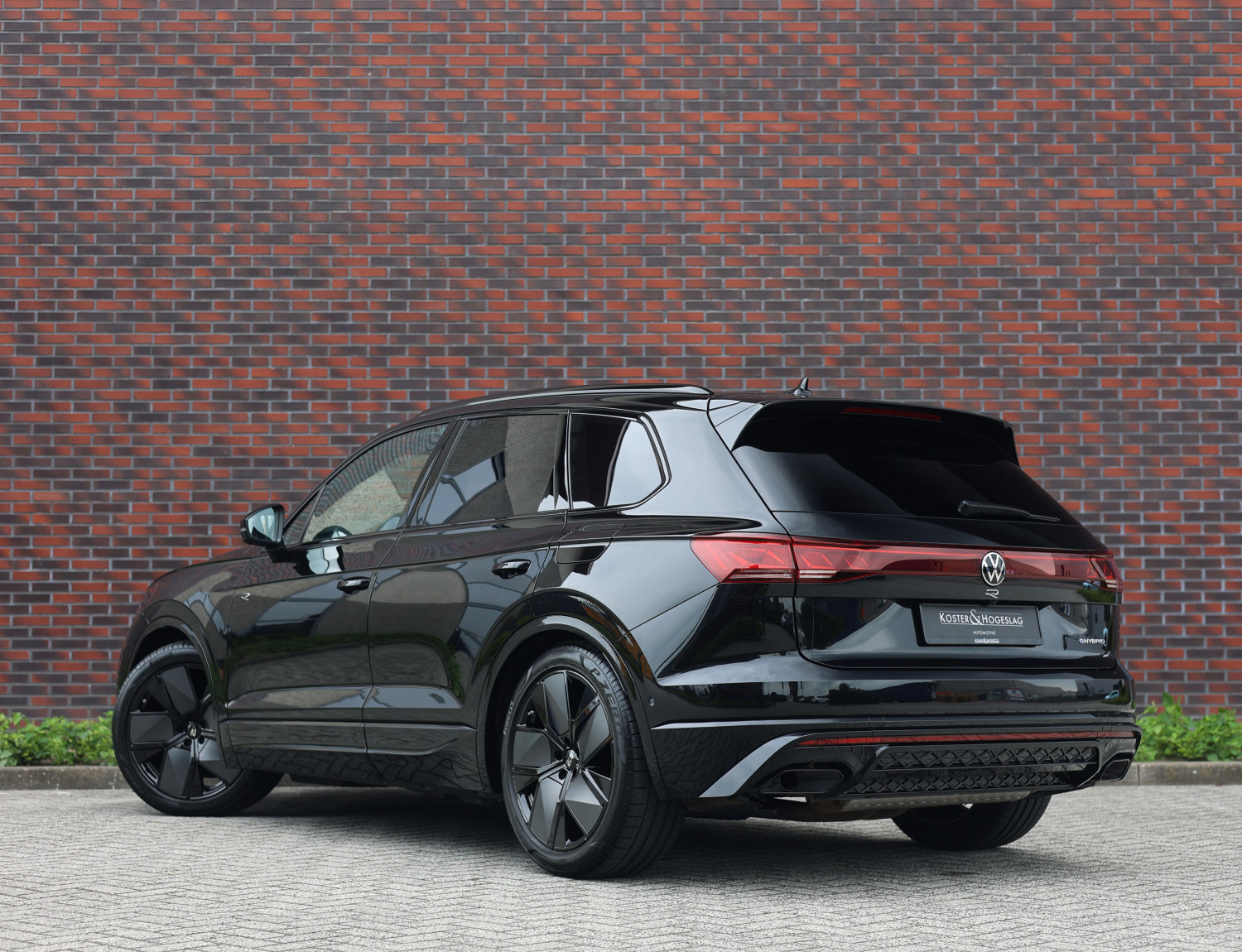 Volkswagen Touareg 3.0 TSi eHybrid 4MOTION R