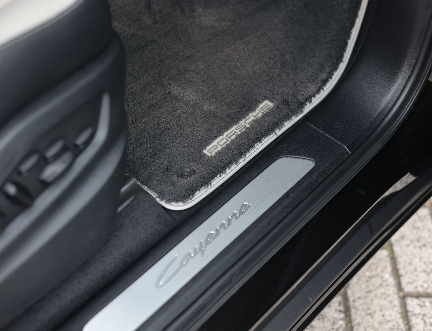 Porsche Cayenne E-Hybrid Porsche Cayenne E-Hybrid