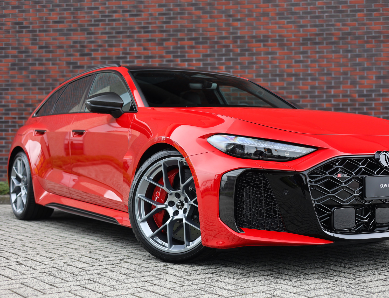 Audi RS5 Avant e-hybrid quattro