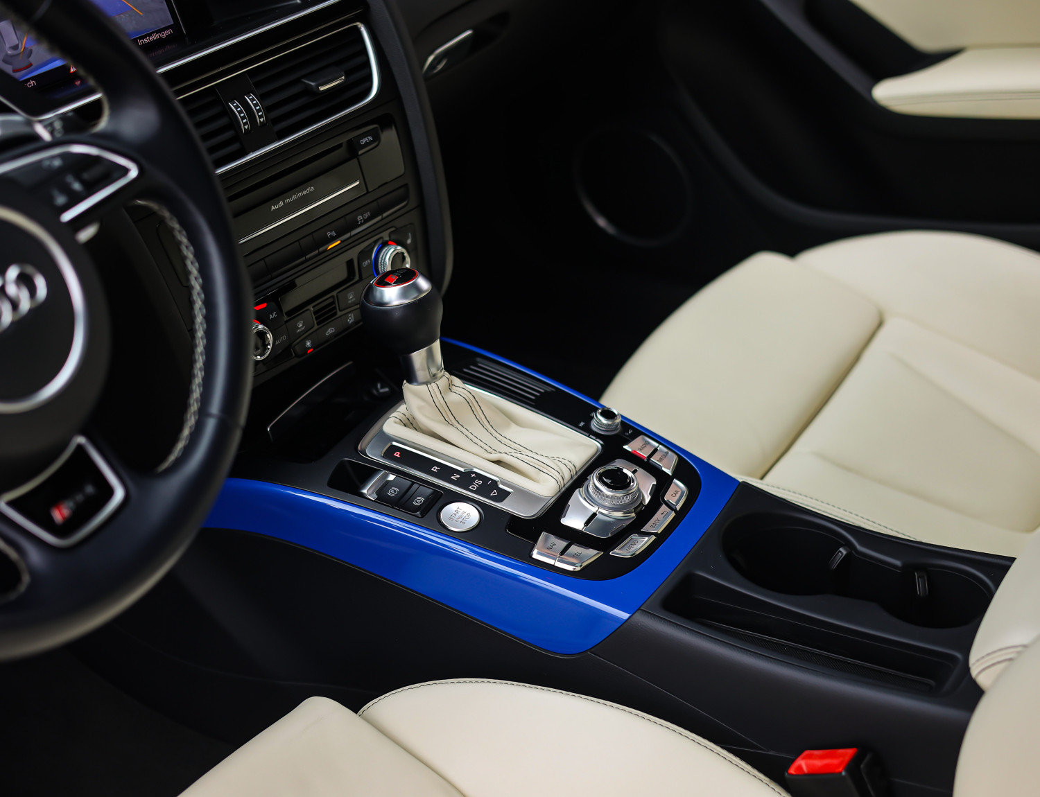 Audi RS4 Avant 4.2 FSI Quattro