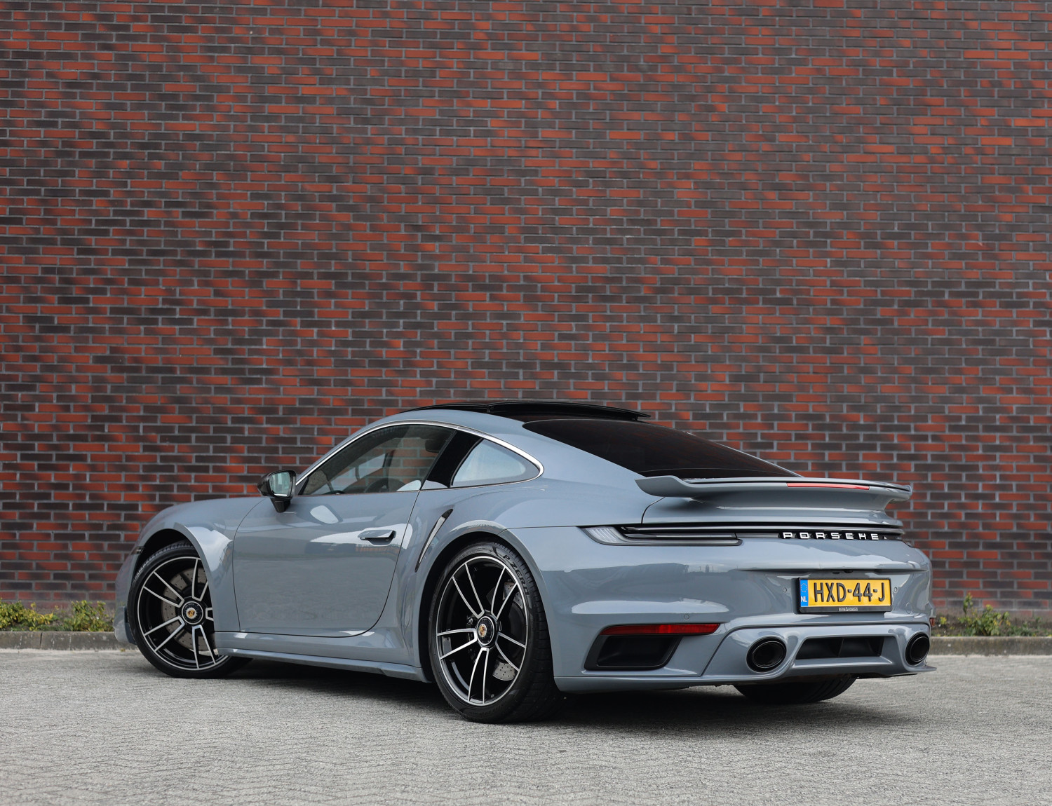 Porsche 911 3.8 Turbo