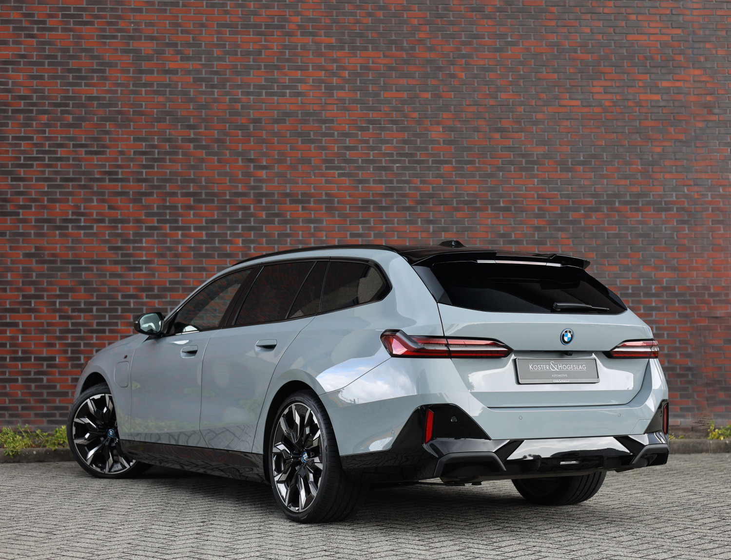 BMW 5 Serie Touring 550e xDrive BMW 5 Serie Touring 550e xDrive