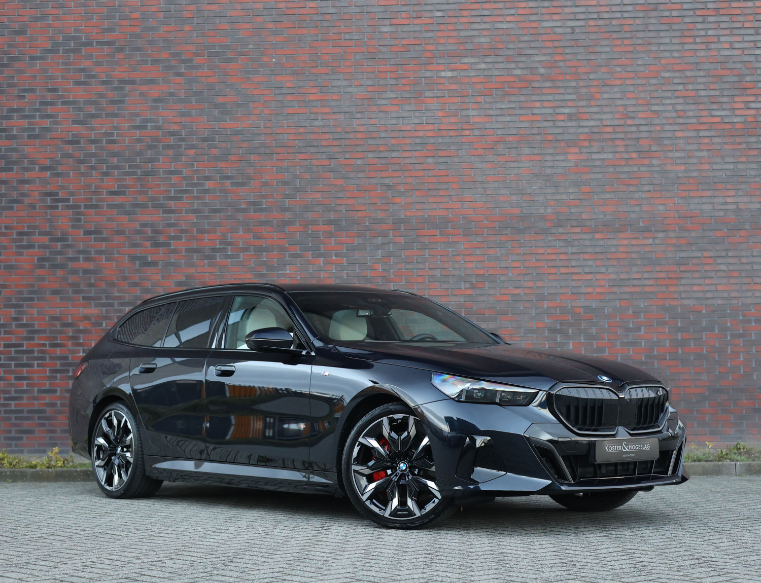 BMW 550e Touring xDrive