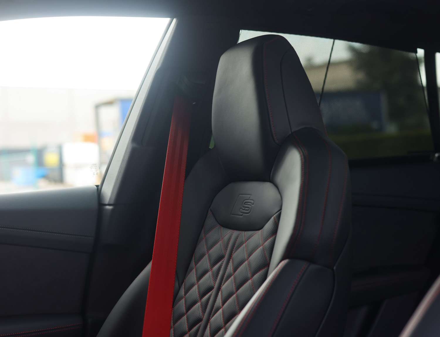 Audi Q8 60 TFSIe quattro Competition