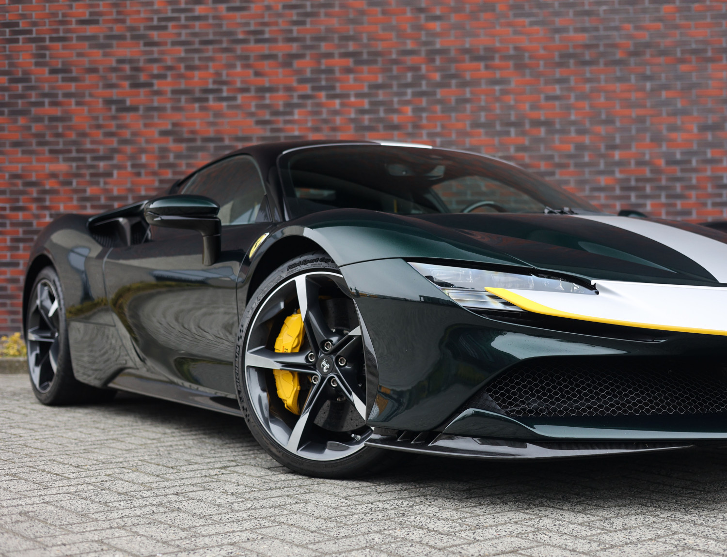 Ferrari SF90 Stradale 4.0 V8