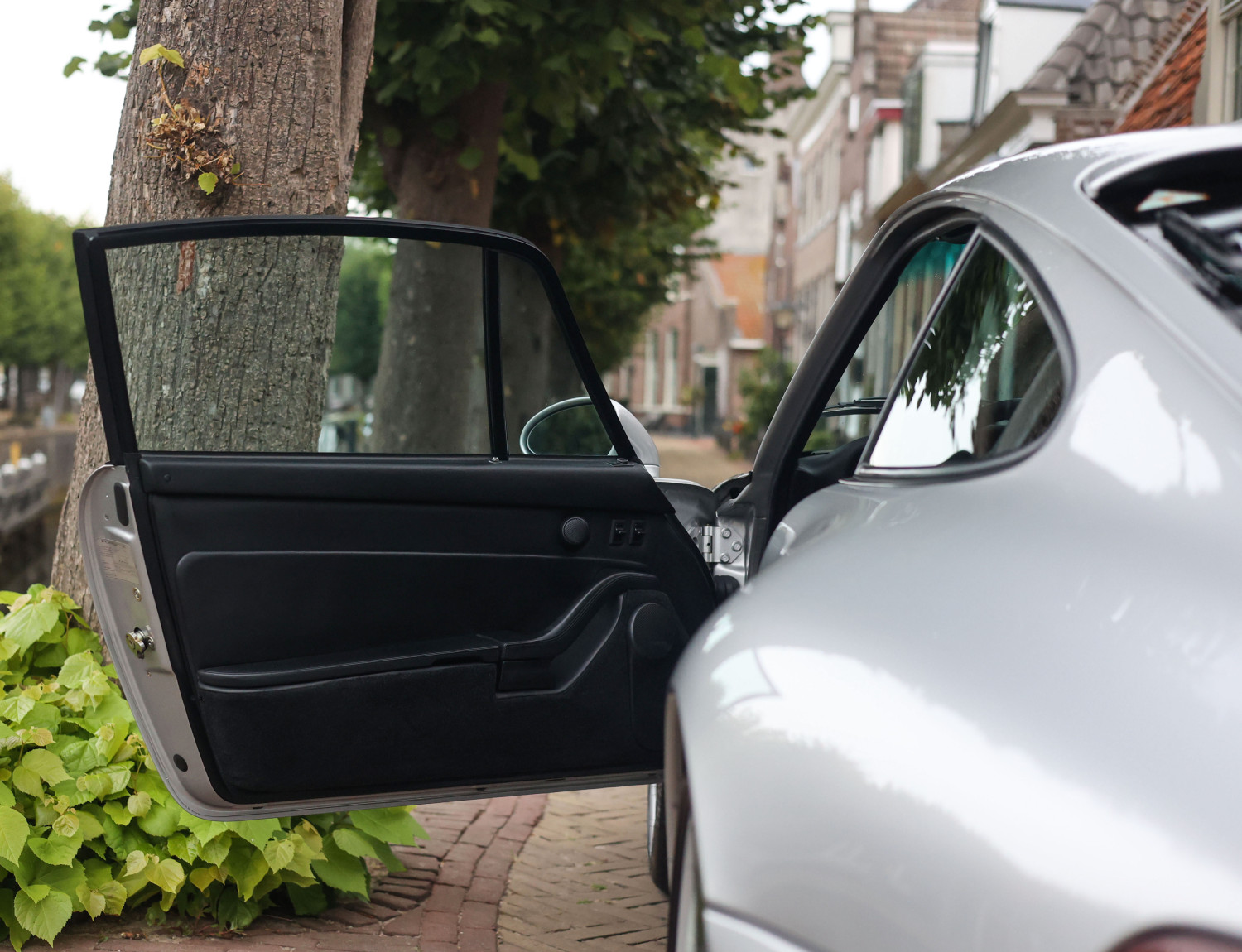 Porsche 911 993 Carrera 4S Plus