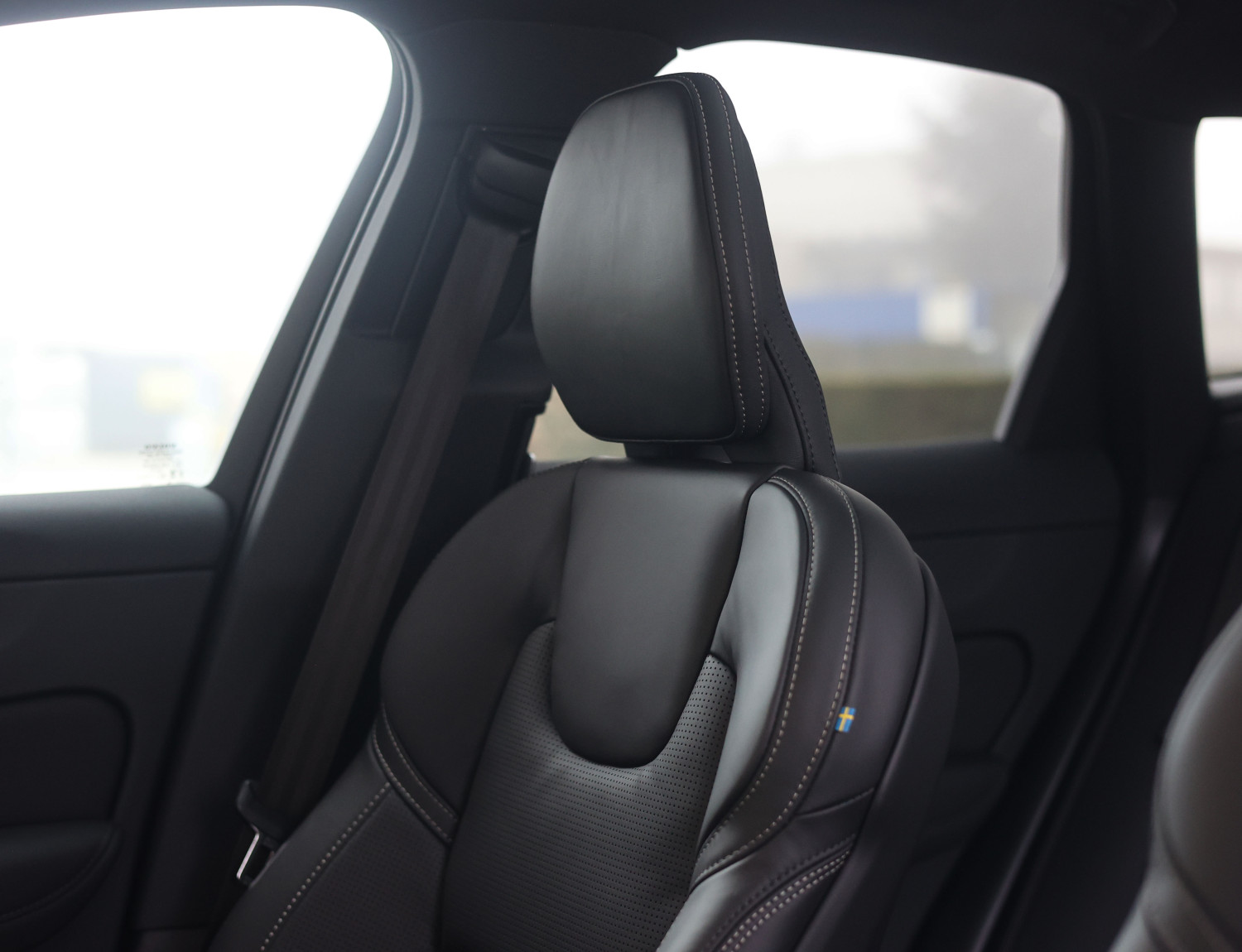 Volvo XC60 T8 AWD Ultra Black Edition