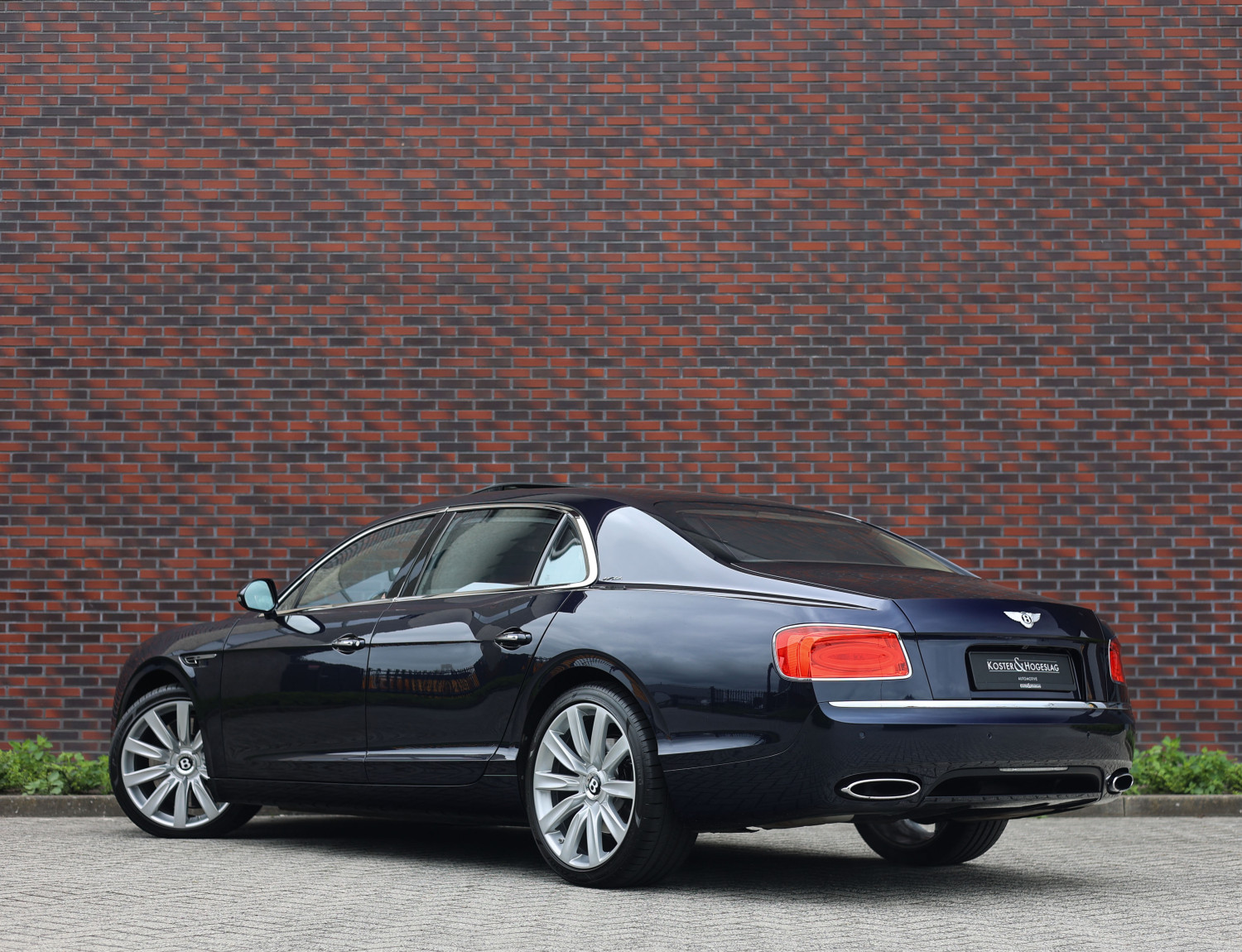 Bentley Flying Spur 6.0 W12