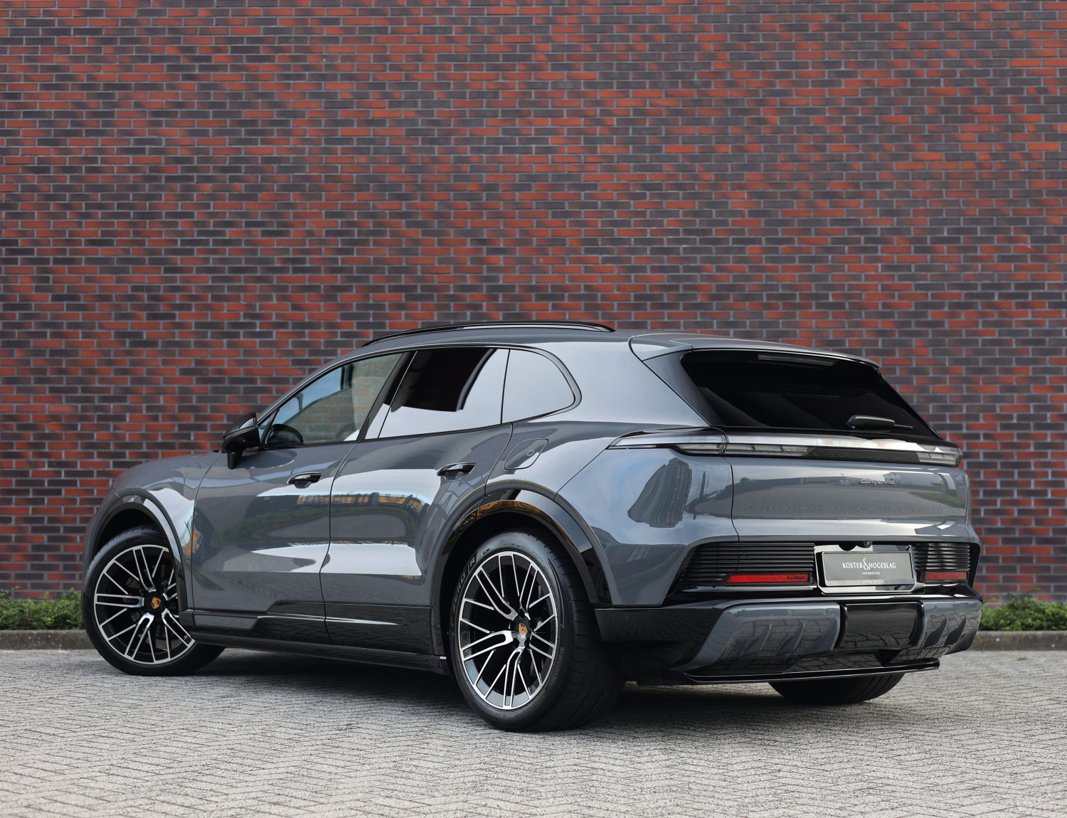 Porsche Cayenne Electric 113 kWh