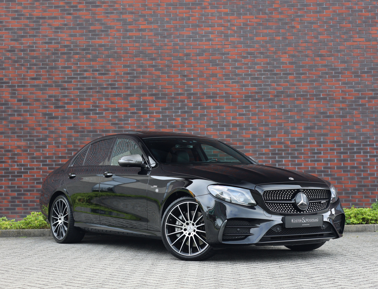 Mercedes-Benz E-Klasse AMG 53 4MATIC Mercedes-Benz E-Klasse AMG 53 4MATIC