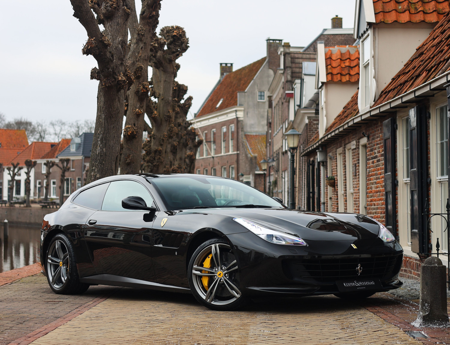 Ferrari GTC4Lusso 6.3 V12