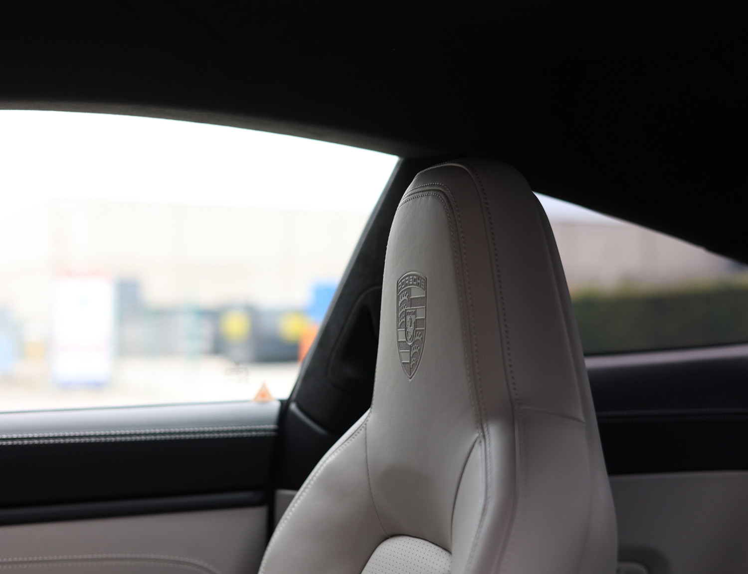 Porsche 911 4.0 GT3 Touring