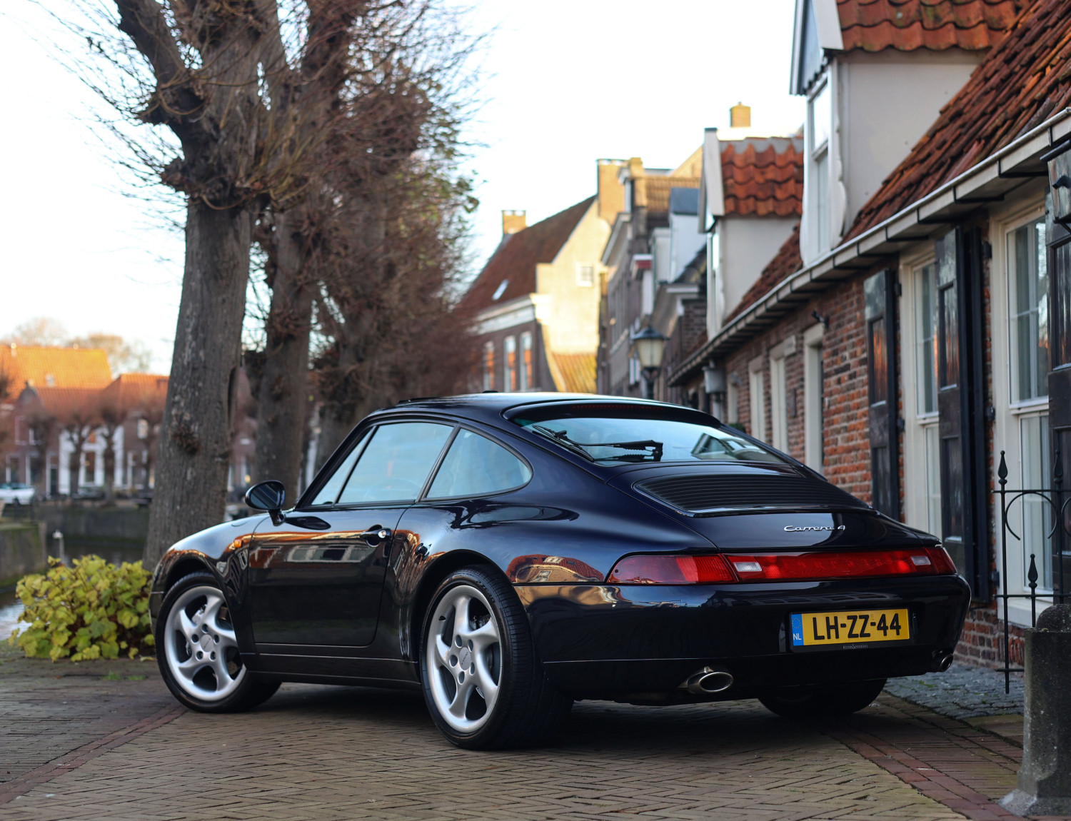Porsche 911 3.6 Carrera 4