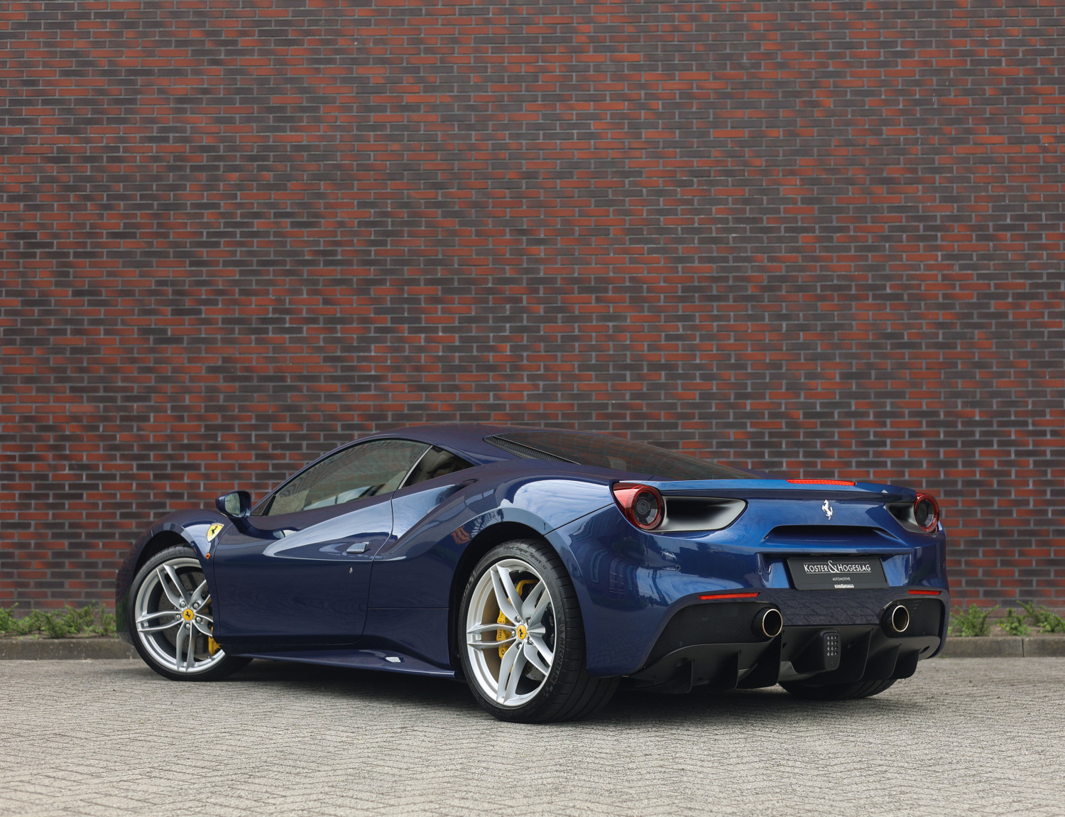 Ferrari 488 3.9 GTB HELE