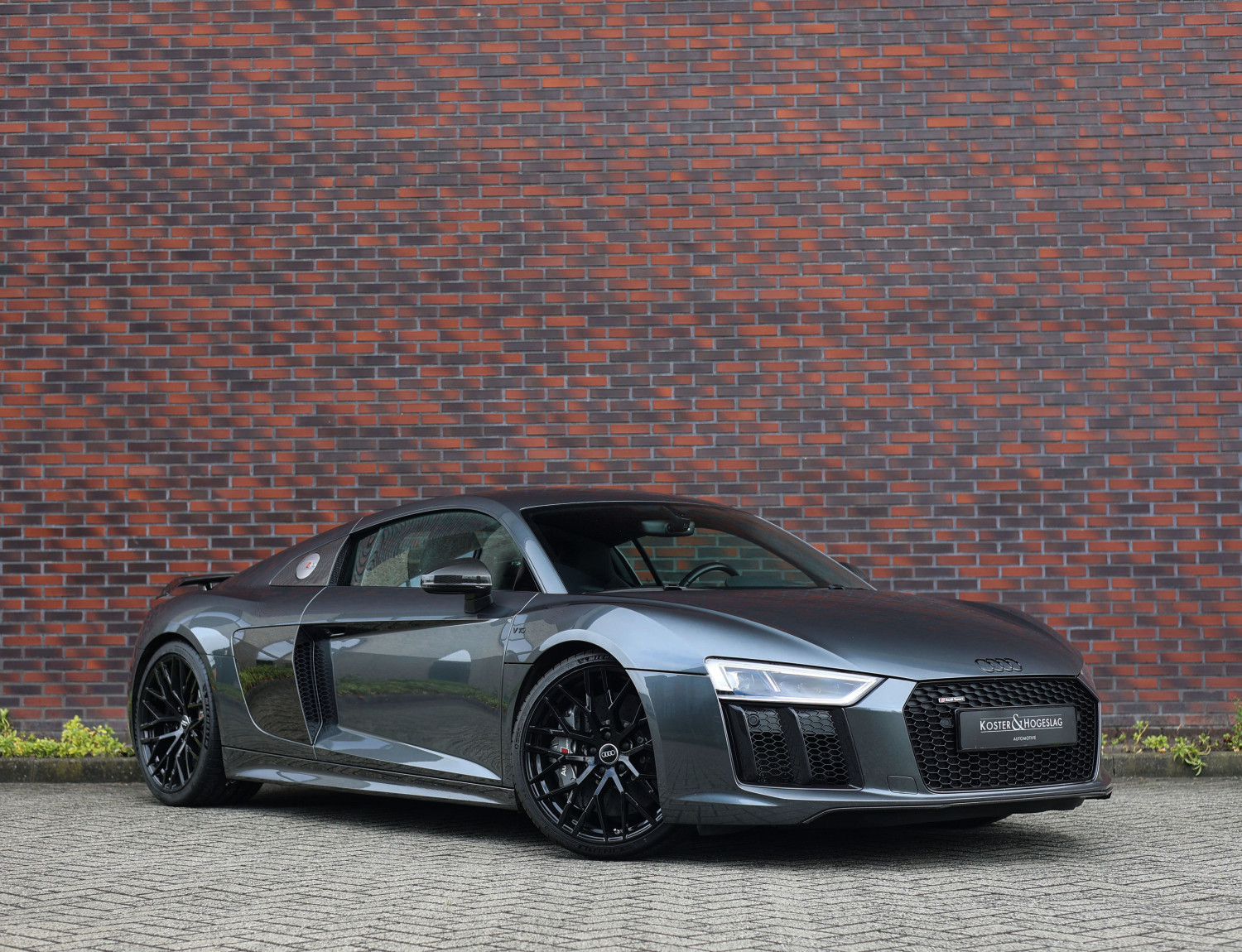 Audi R8 5.2 FSI Quattro V10 Plus Audi R8 5.2 FSI Quattro V10 Plus