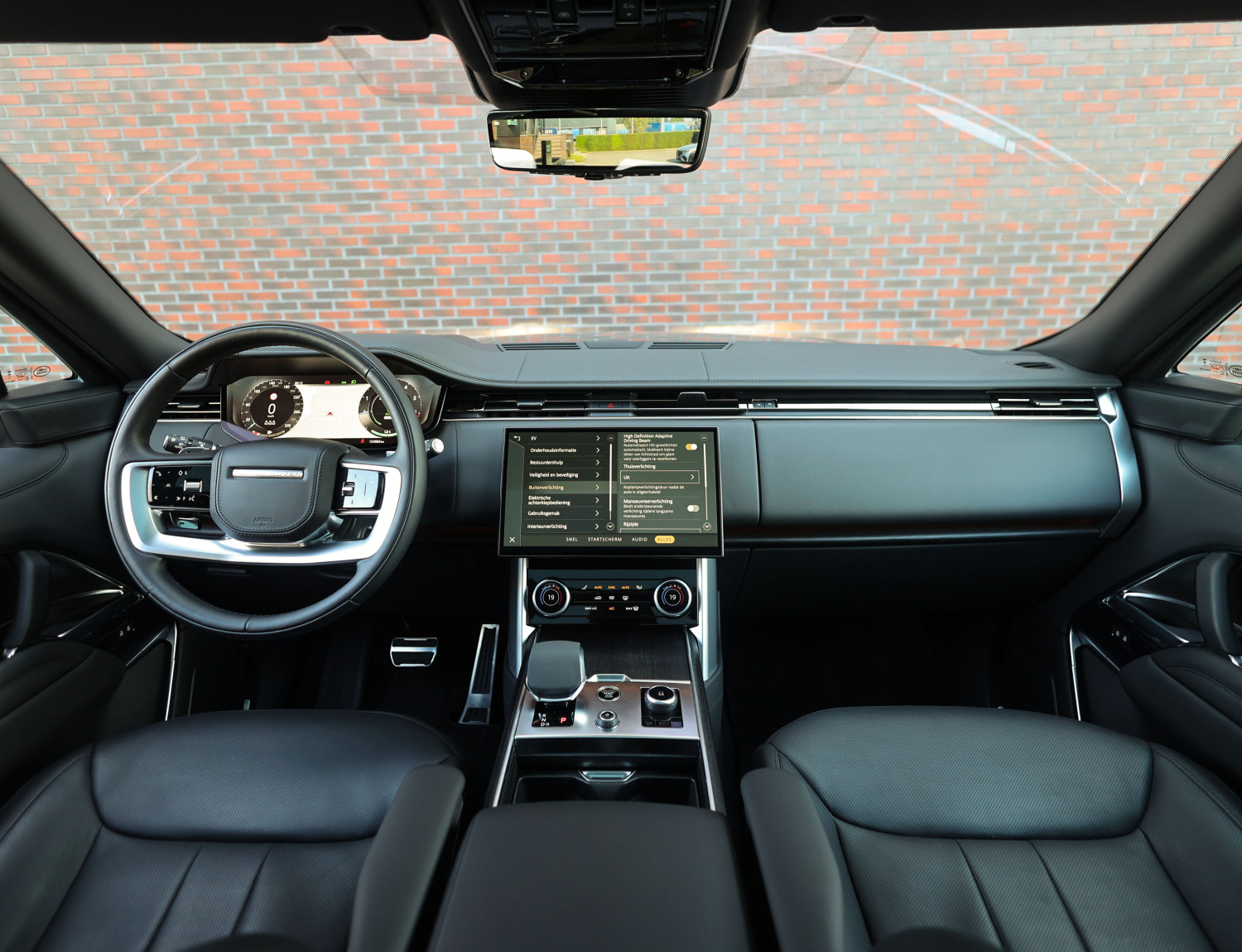 Land Rover Range Rover P510e Autobiography