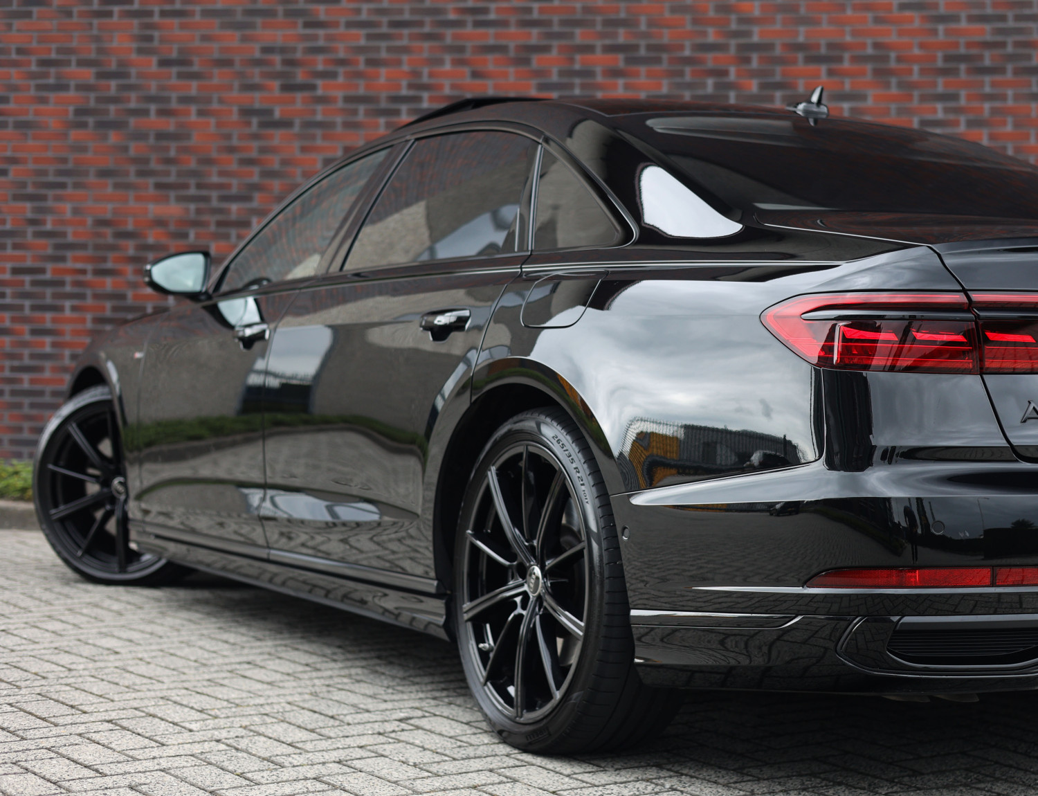 Audi A8 60 TFSI e quattro Lang
