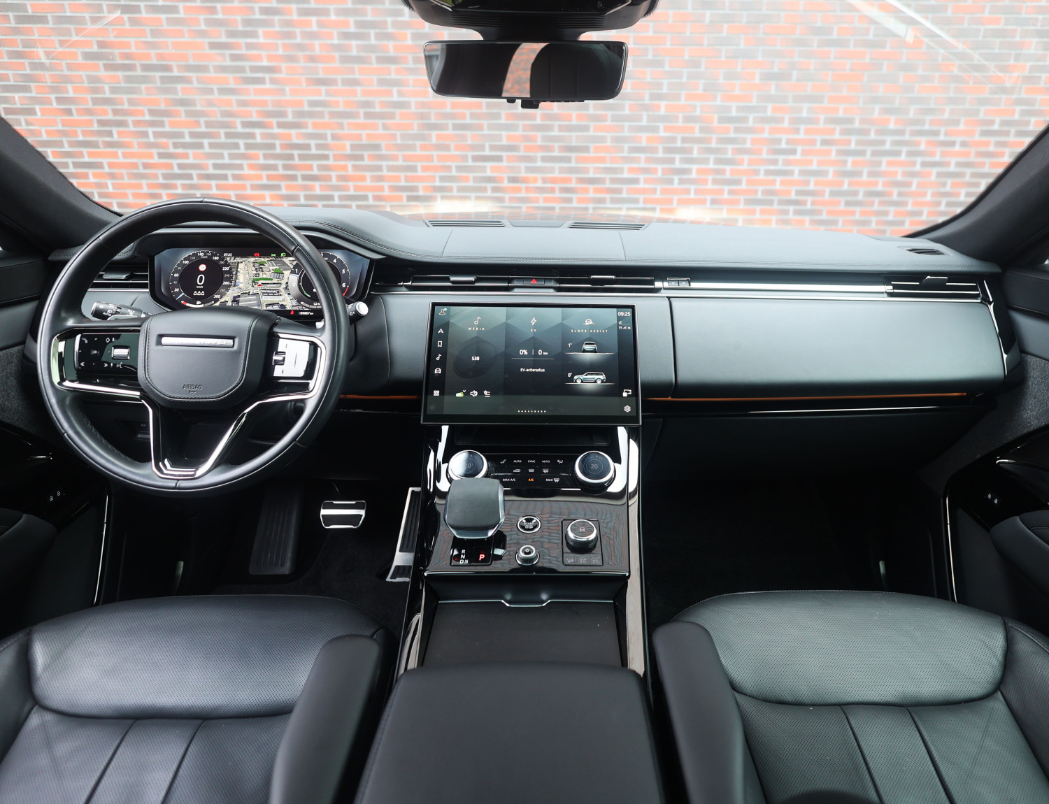 Land Rover Range Rover Sport P440e Dynamic SE