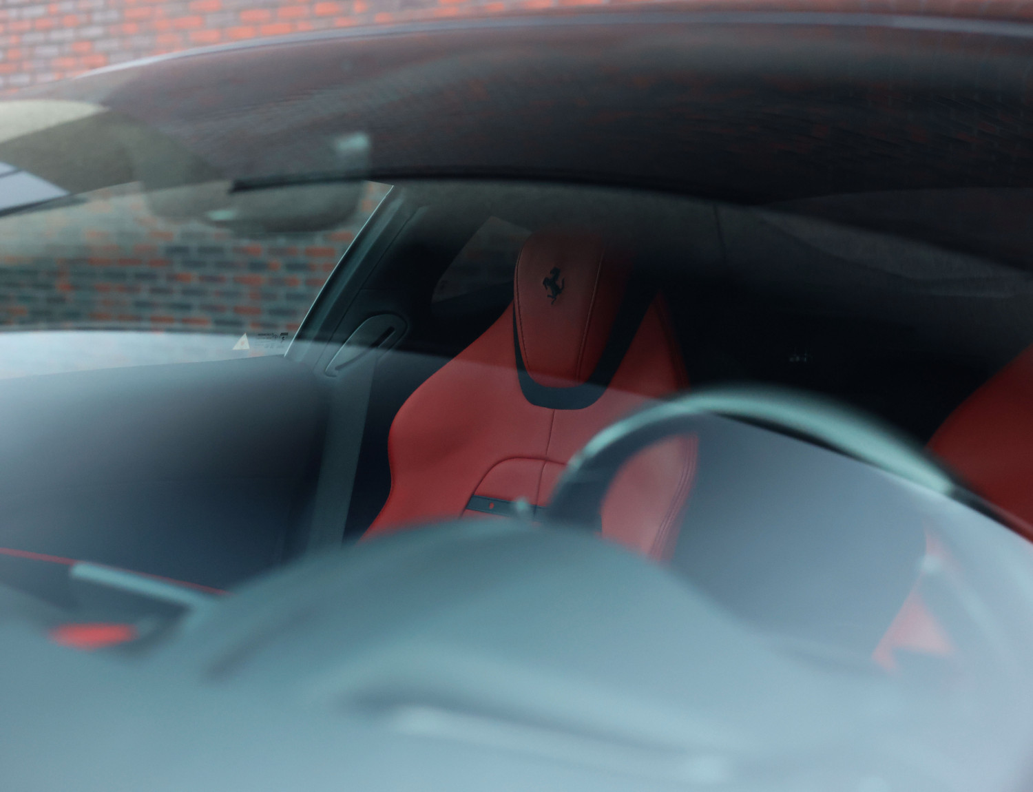 Ferrari Roma 3.9 V8 HELE