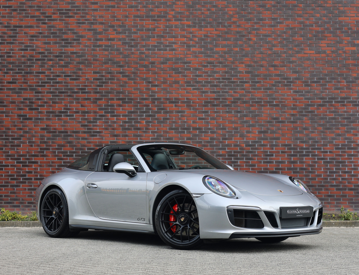 Porsche 911 3.0 Targa 4 GTS