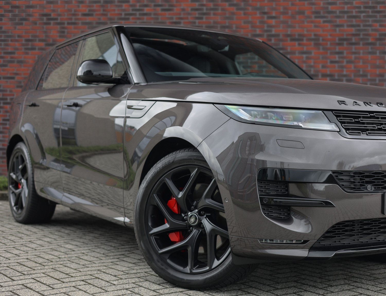 Land Rover Range Rover Sport P460e Dynamic SE