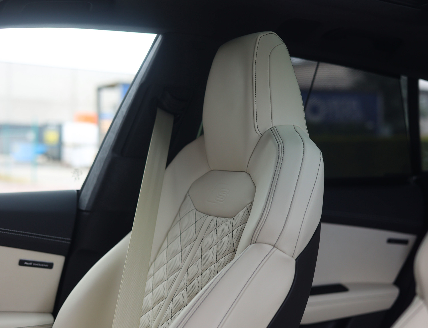 Audi Q8 60 TFSIe Quattro Competition