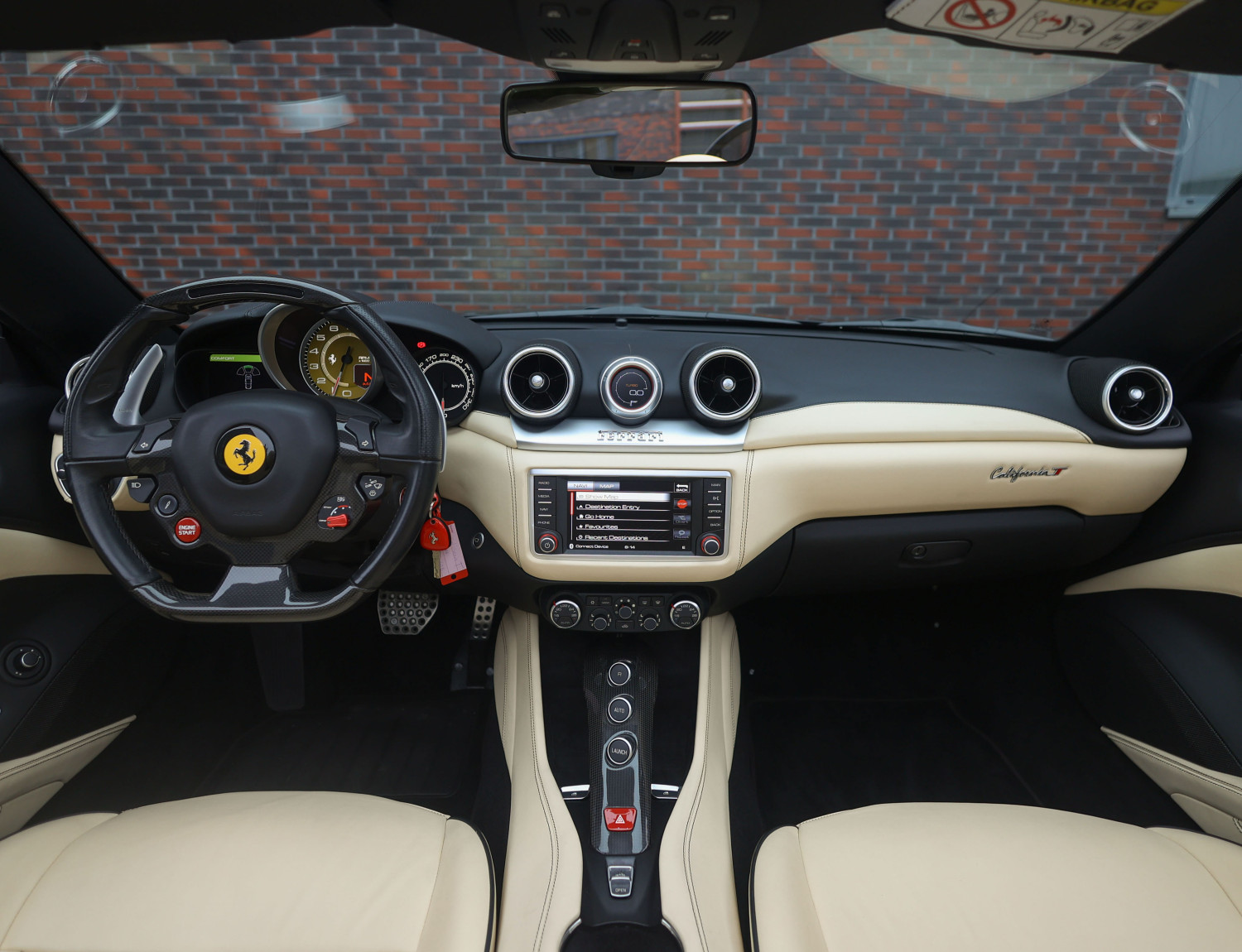 Ferrari California 3.9 T HELE