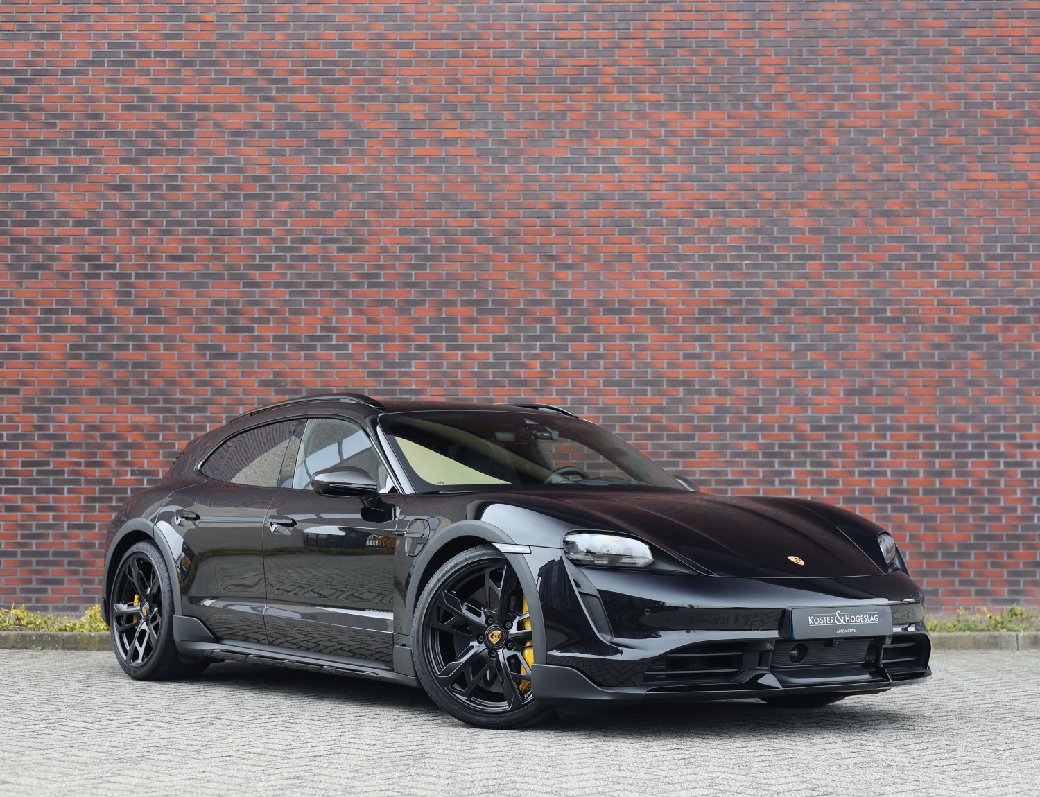 Porsche Taycan Cross Turismo Turbo S