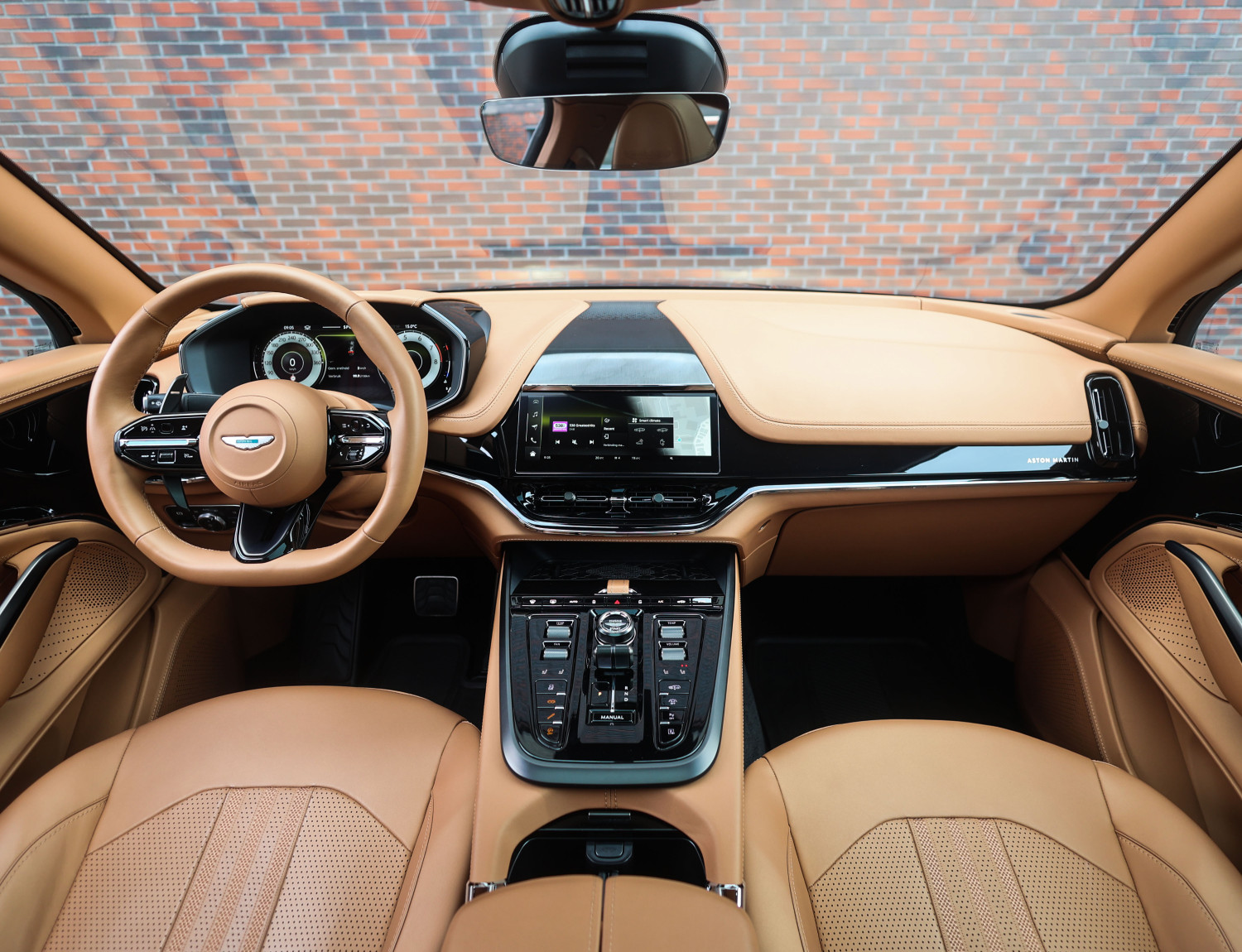 Aston Martin Dbx 4.0 V8 707