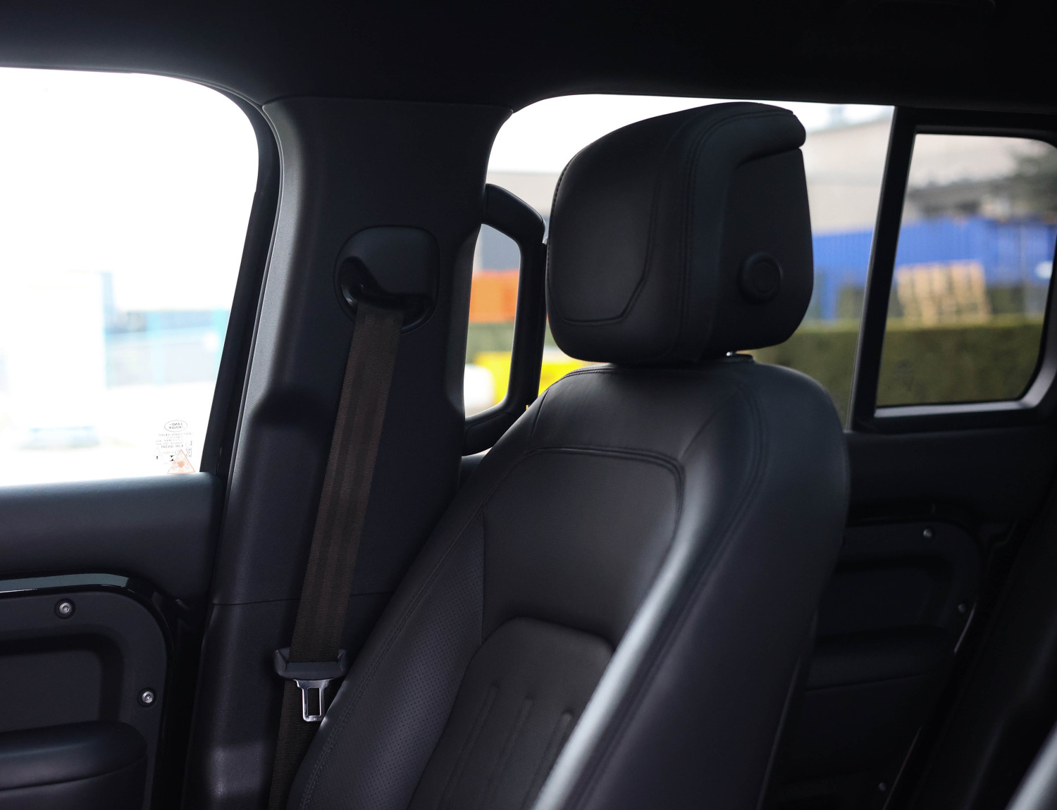 Land Rover Defender 110 P400e HSE
