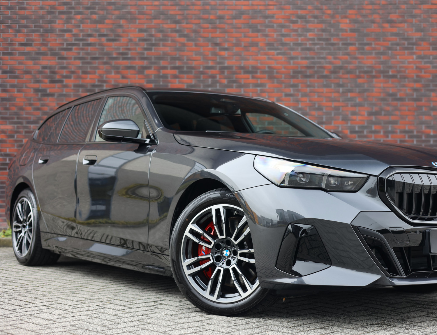 BMW 5 Serie Touring 550e xDrive