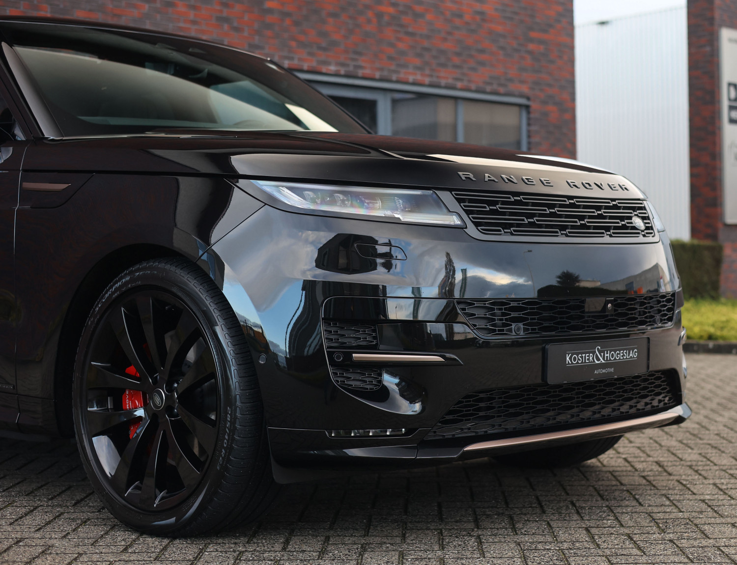 Land Rover Range Rover Sport P550e Autobiography