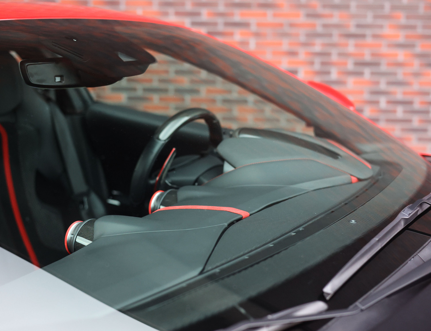 Ferrari 812 Superfast 6.5 V12 HELE