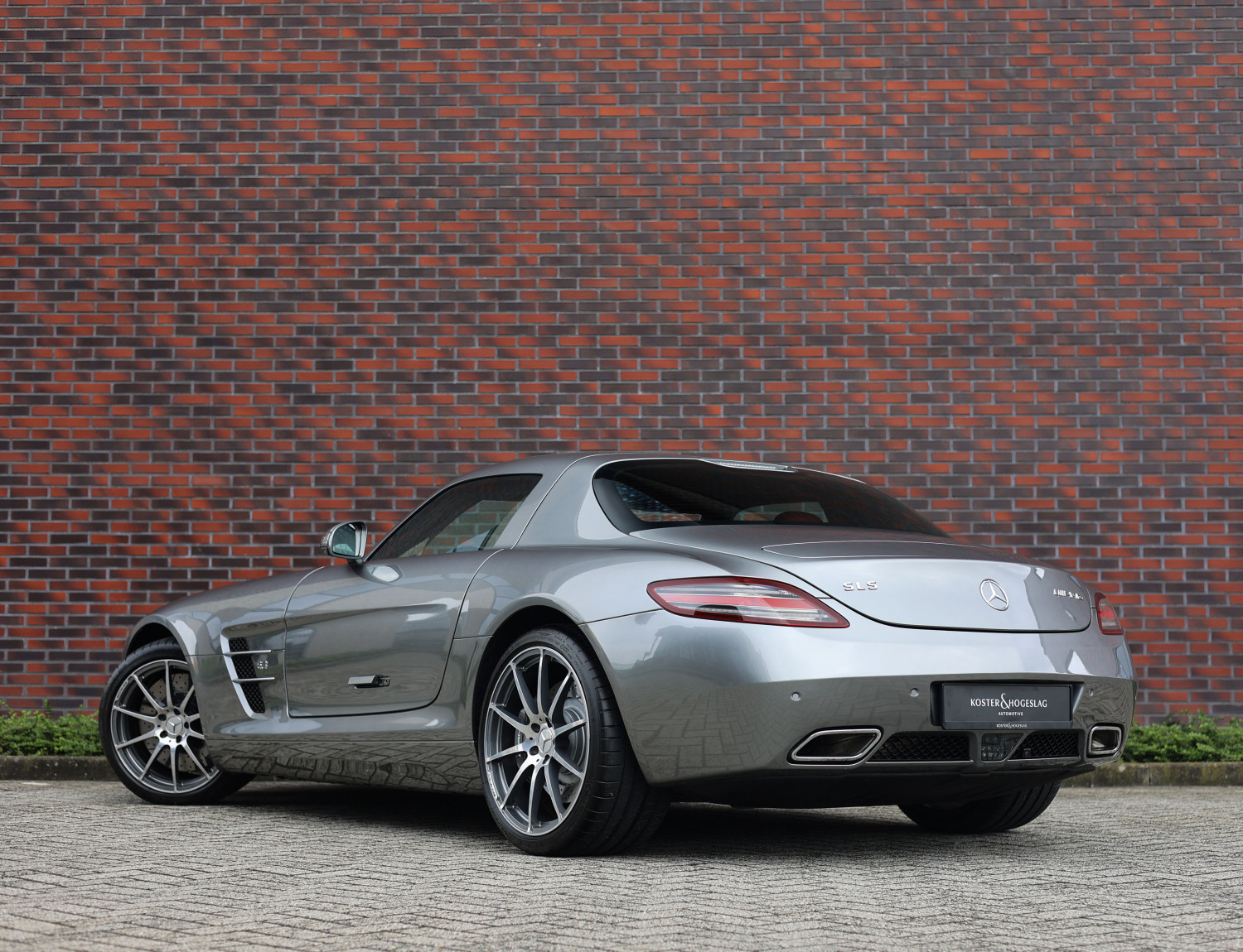 Mercedes-Benz SLS Coupé 6.3 AMG