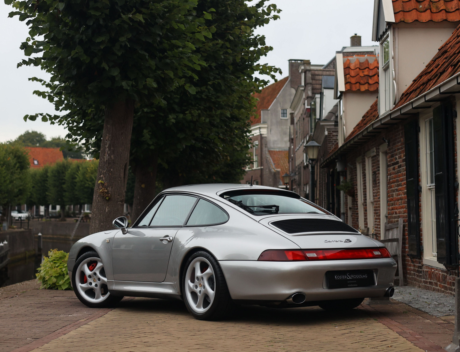 Porsche 911 993 Carrera 4S Plus